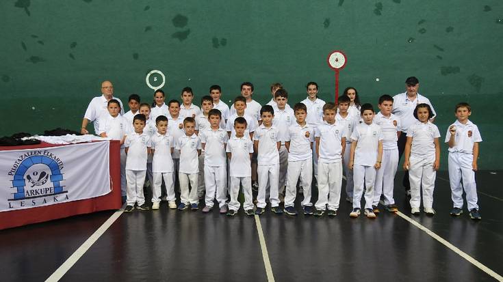 Lesakako Arkupe pilotazale elkartearen pilota  jaialdia egin dute larunbatean