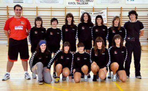 Nafarroako liga eta kopa irabazi dituzte BKTko kadeteek
