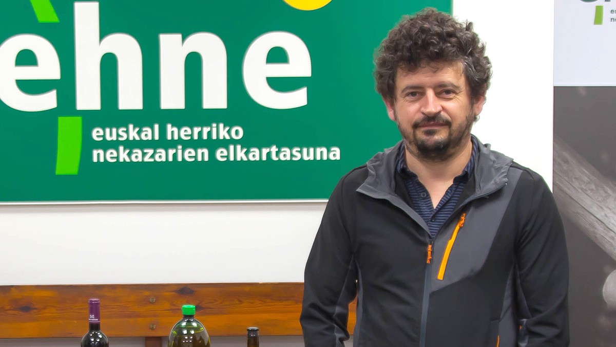 «Errentagarria izateko ezin da orain dela 30 urte bezala lan egin»