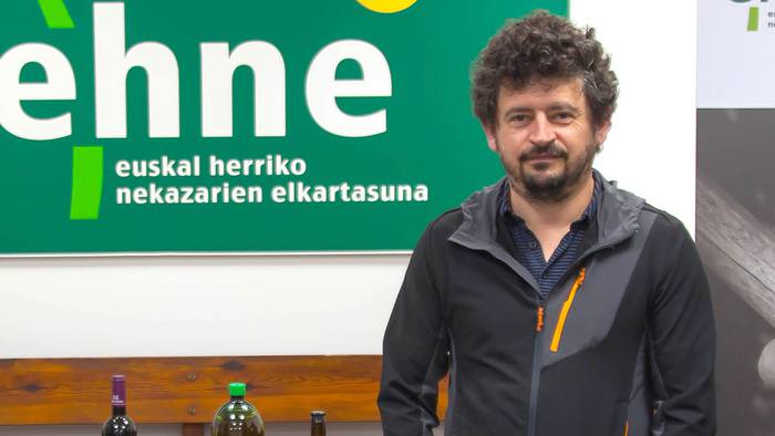 «Errentagarria izateko ezin da orain dela 30 urte bezala lan egin»