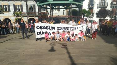 Osasun zerbitzu duinak eskatzeko elkarretaratzea eginen dute igandean Berako bestetan