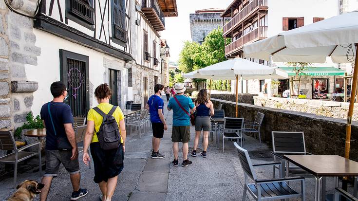 1.519 bisitari izan dituzte udan Lesakako Turismo Bulegoak eta Burdinaren Museoak