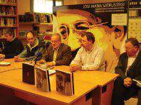 «Jose Maria Satrustegi: Nafarroako euskararen ikurra» izeneko liburua aurkeztu zuen Andres Iñigok