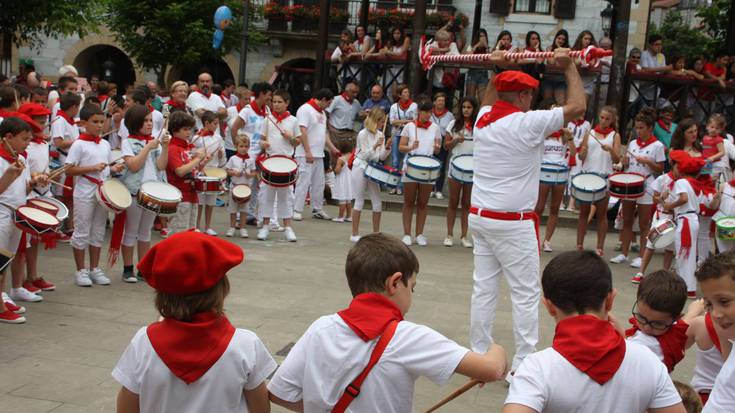 Sanferminetako kartel eta programaren azal lehiaketa deitu du Lesakako udalak