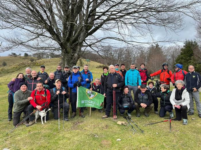 Lesakako Beti Gazte elkarteko mendizaleak Aiako Harrira joanen dira igandean