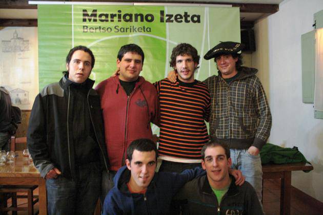 Aimar Karrikak irabazi du V. Mariano Izeta bertso sariketa 