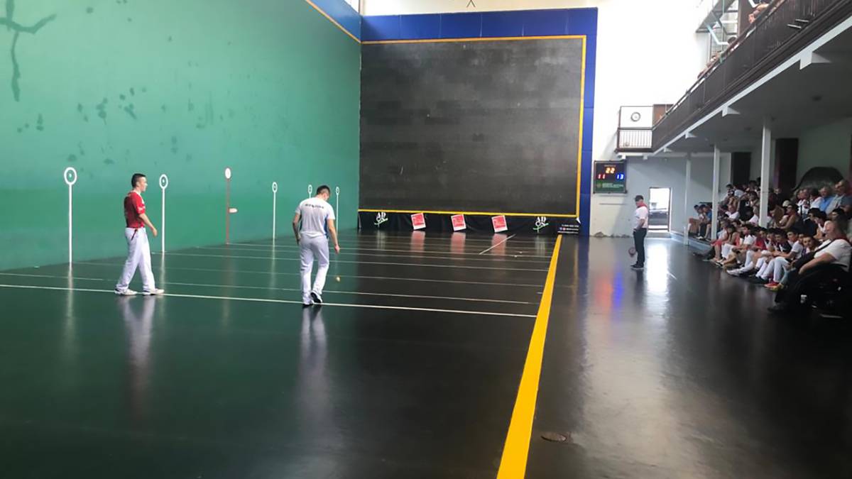 III. Benito Tainta pilota txapelketako kategoria ttikietako lehen partidak jokatuko dituzte igandean