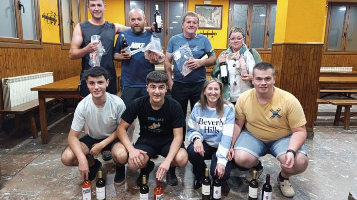 Sunbillako Ulibeltzak eta Igantziko Biltoki elkarteen mus txapelketa azkenera ailegatuko da maiatzaren 2an