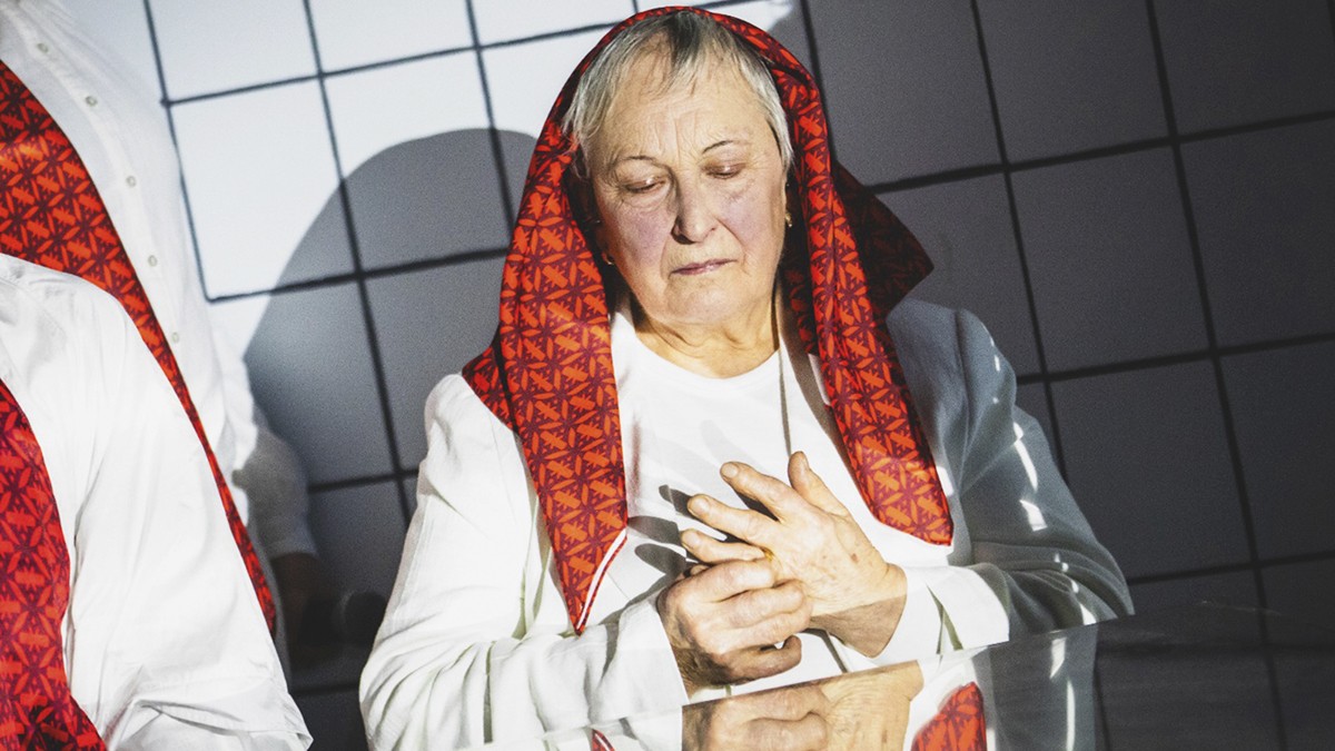 «Familia giroan zaila da lehen kantatzeak zuen garrantzia mantentzea»