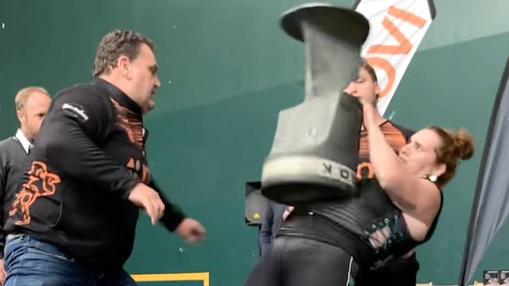 100 kiloko harri kopa hamabortz aldiz altxatu du Estefi Etxebeste iturendarrak