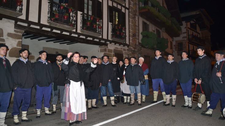 Olentzero eta 'Diostesalve'-ko entseguak antolatu ditu Berako Gure Txokoa elkarteak