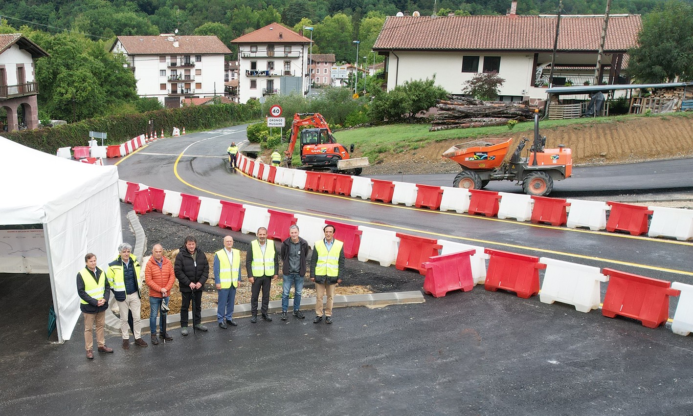 Oronoz-Mugairiko biribilgune berria eraikitzeko lanak bide onetik doaz