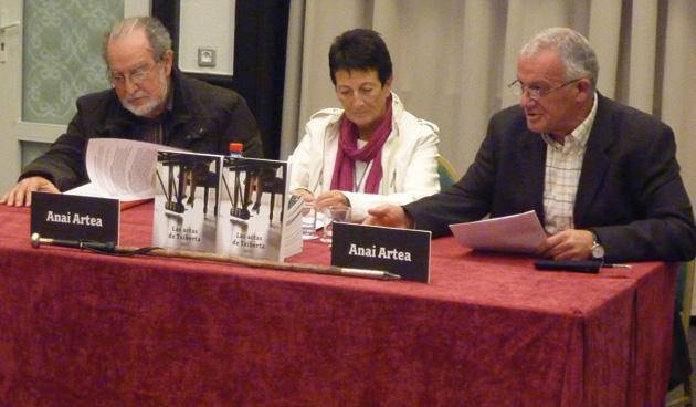 ‘Xibertako aktak’ liburua plazaratu du Anai Artea elkarteak