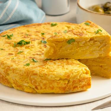 Bigarren urtez patata tortilla txapelketa antolatu du Berako Barraskilo Gazte Taldeak