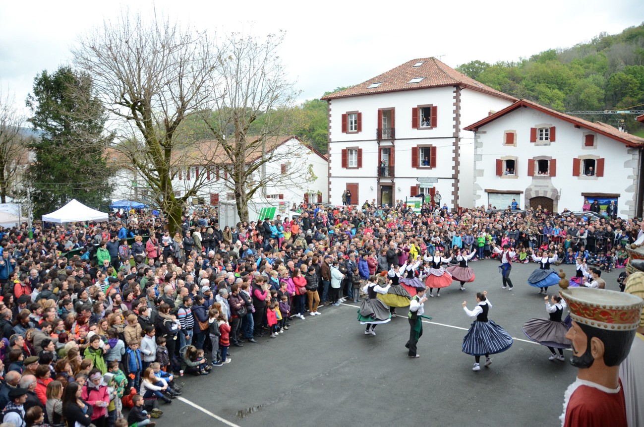 Larunbatean Nafarroaren Eguna Baigorrin